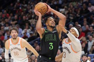 比赛中仍然 比赛中仍然