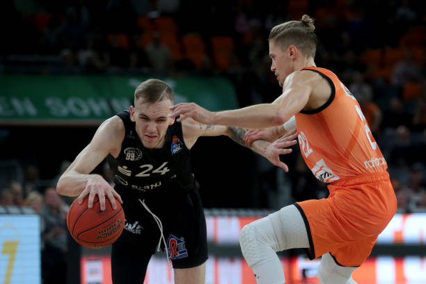 但转会能否 但转会能否