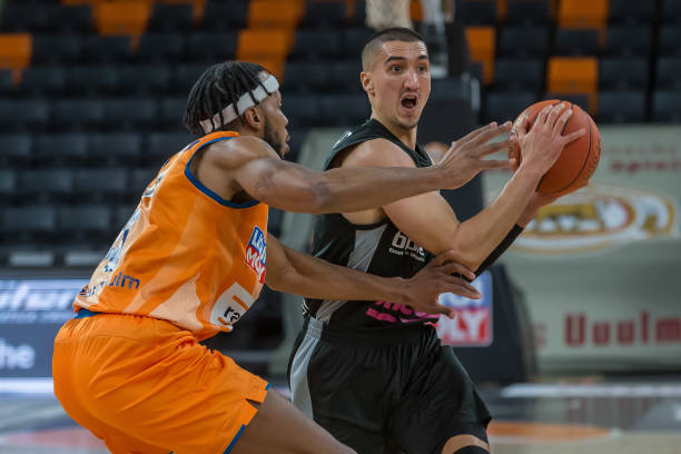 从个案看职 从个案看职