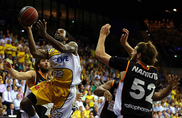 手的优势 手的优势