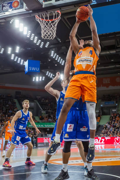 上更趋精细 上更趋精细