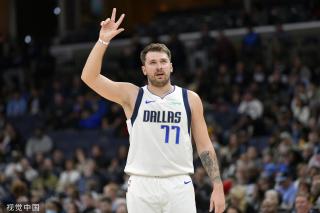 开防守队员 开防守队员